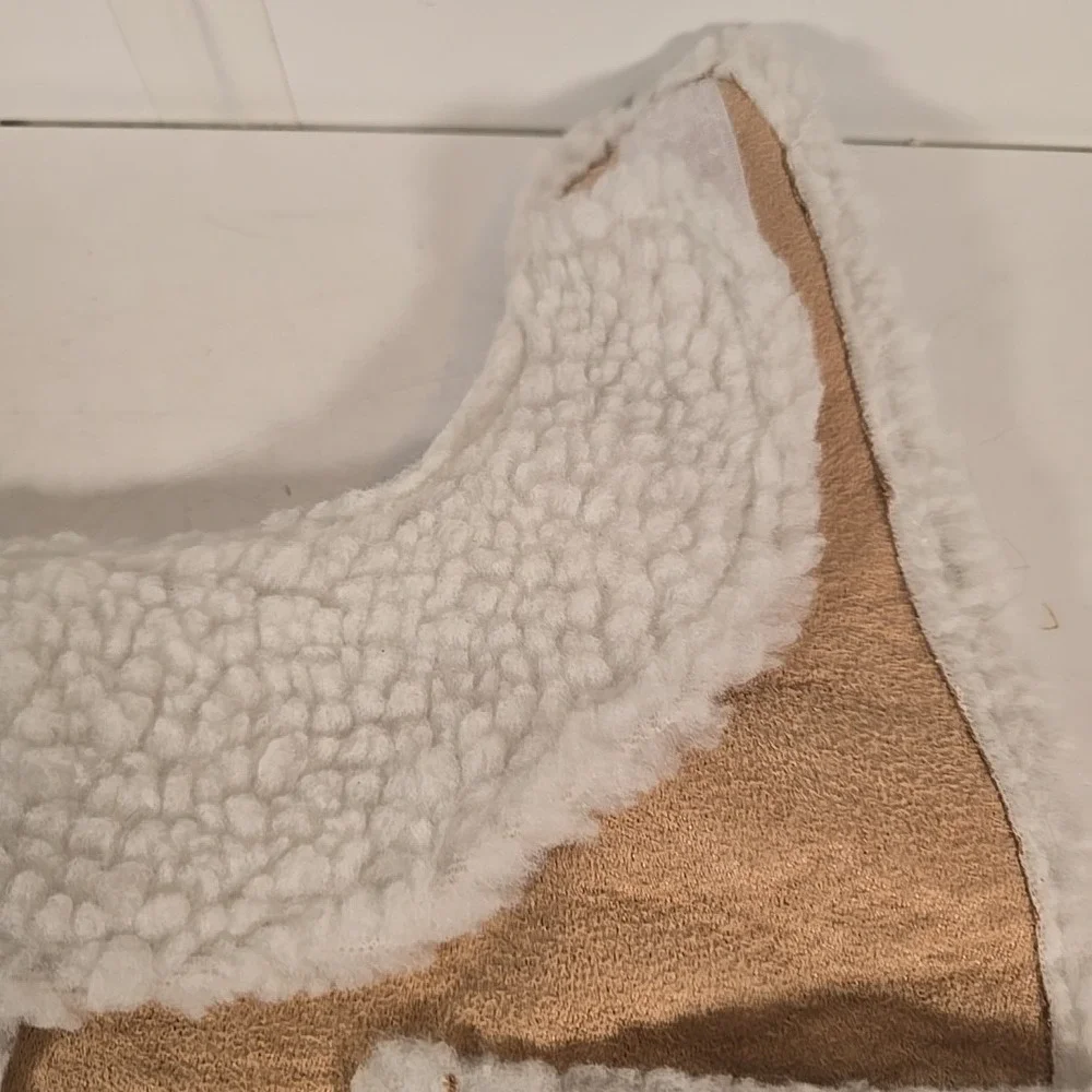 Sherpa Dog Coat‎ Size Small